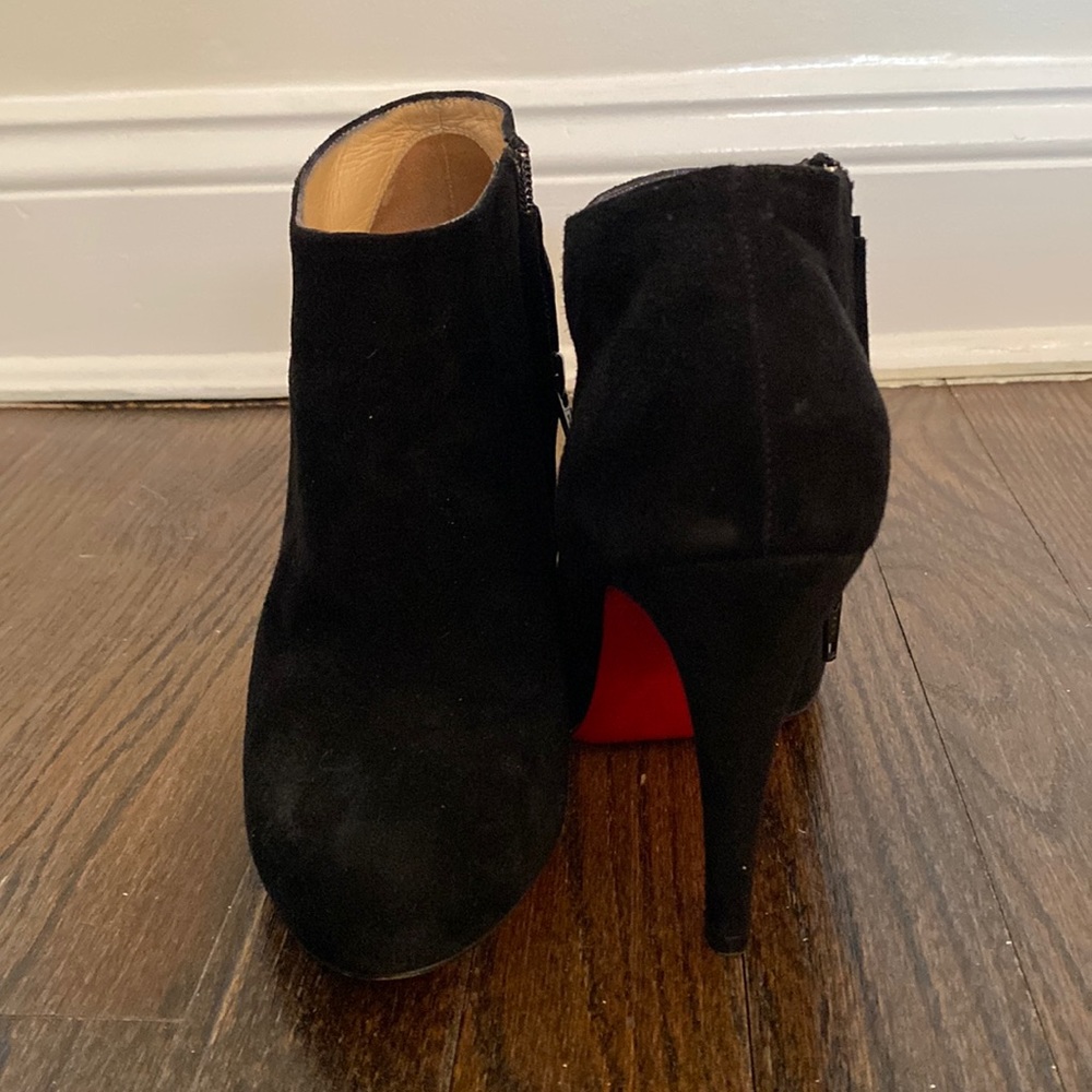 Christian Louboutin 100ml booties